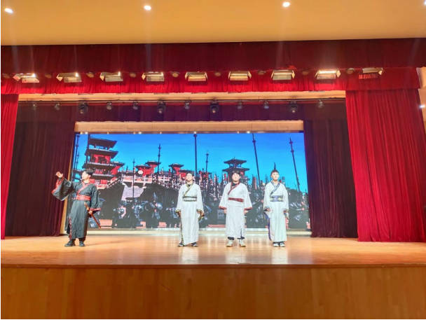 基础教学部开展音舞剧诗词朗诵会