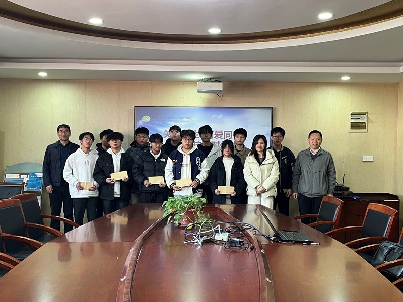 船舶工程学院举办“关爱学生 有爱同行”关爱对接活动