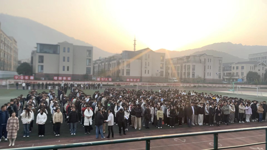 聚焦学风建设，注重技能提升 ——交通工程学院升旗仪式圆满举行